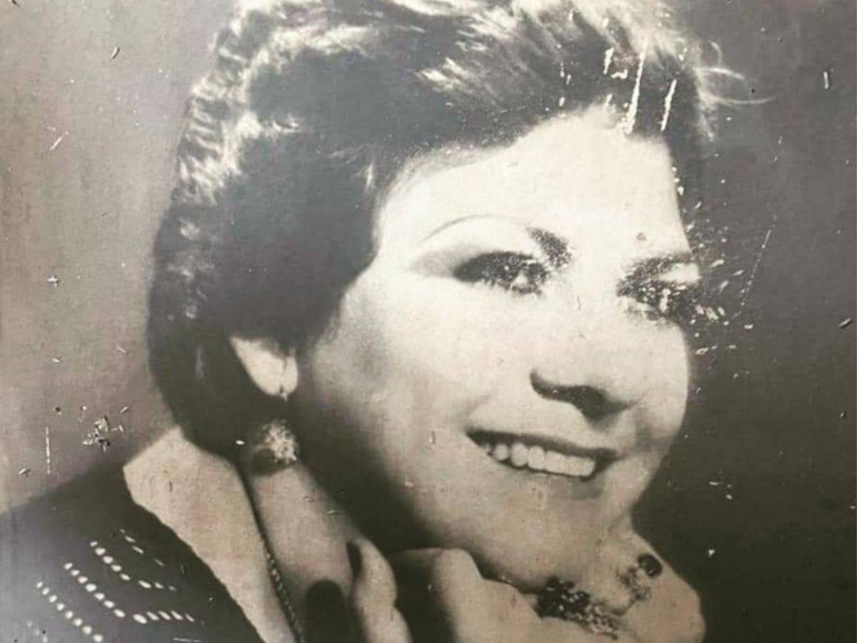 Así lucía Paquita la del Barrio de joven, en los inicios de su carrera musical
