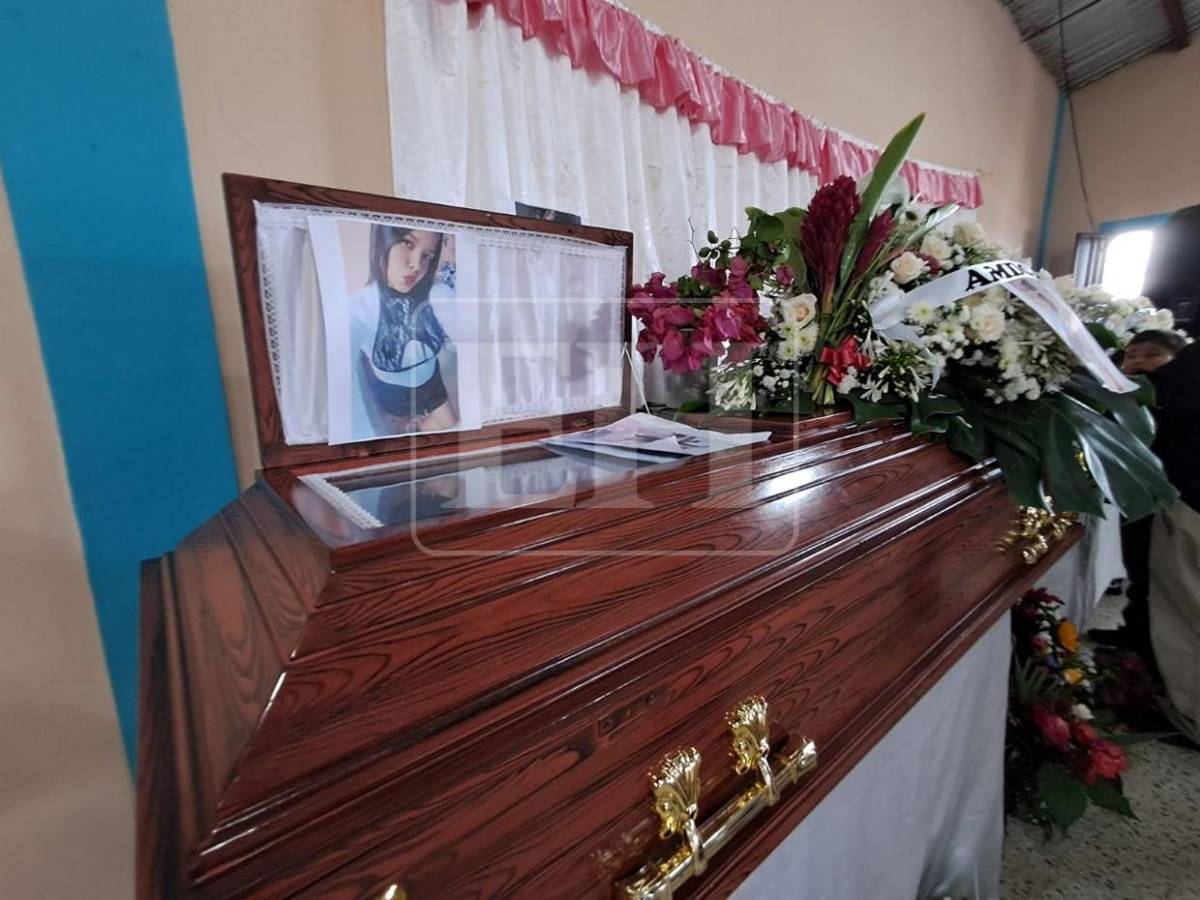 Sus niños tienen que despedirse de ellas: velan a cuñadas víctimas de accidente en Villa Nueva