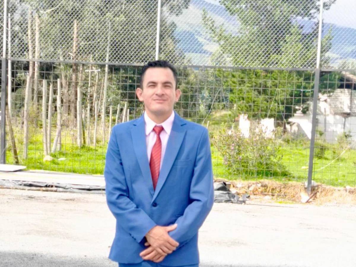 Un hombre murió electrocutado tras intentar salvar a su compañero en Ecuador