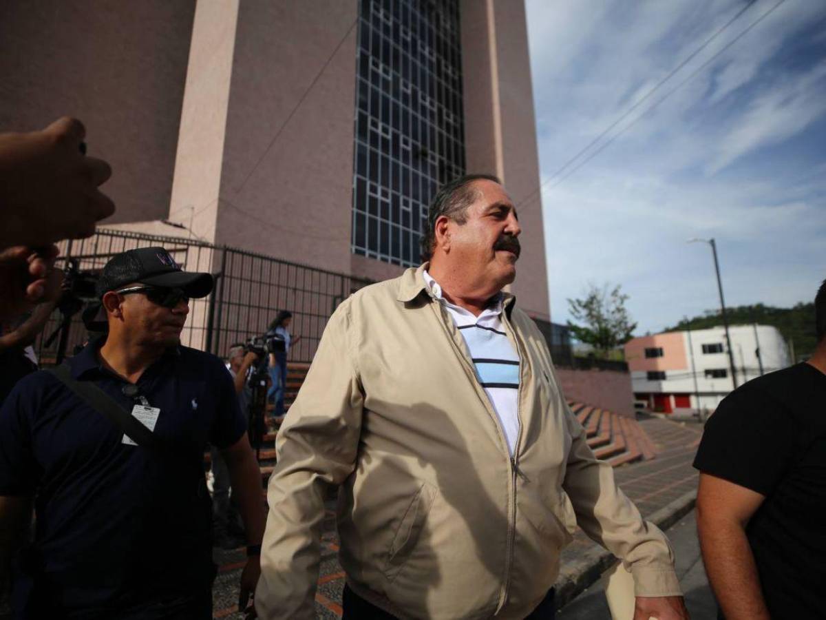 Silencio y sin avances tras un año de que Carlos Zelaya admitiera que se reunió con narcos