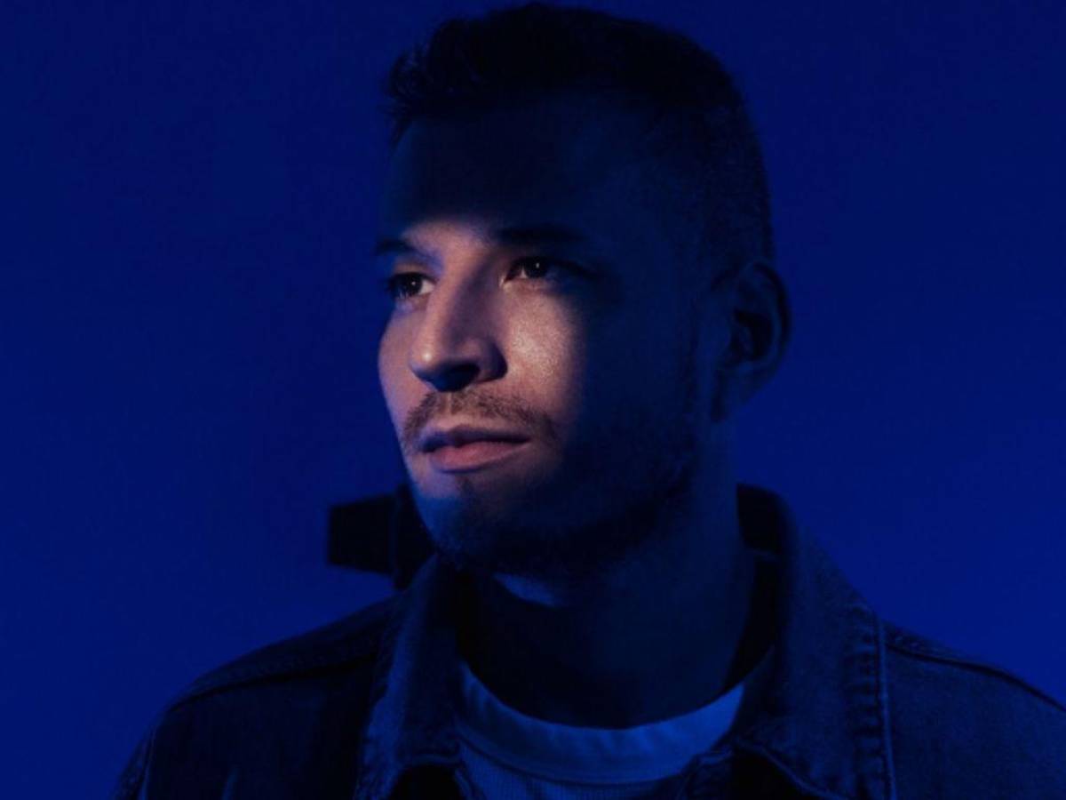 Eduardo Umanzor aborda la ansiedad y la esperanza en su nuevo tema