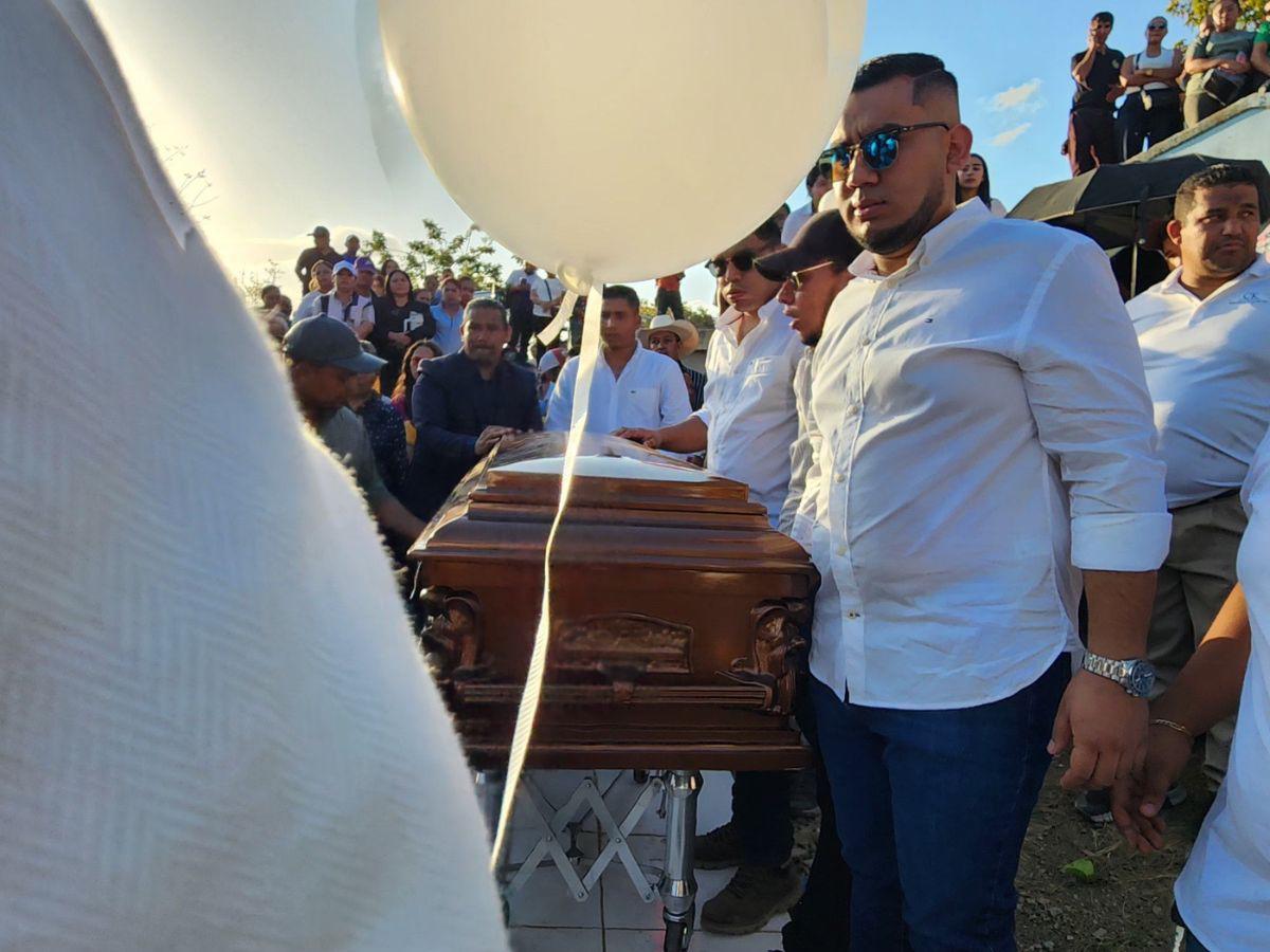 Nos vamos a casar, amor: mensaje de novia de Antony Mendoza, policía que murió en El Paraíso