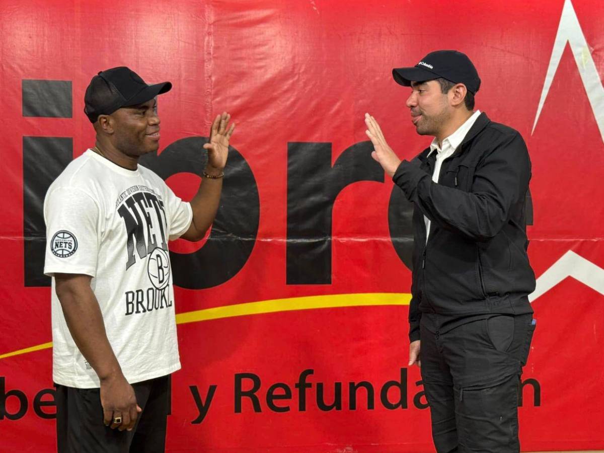 Estos son todos los exjugadores que se han unido al Partido Libre