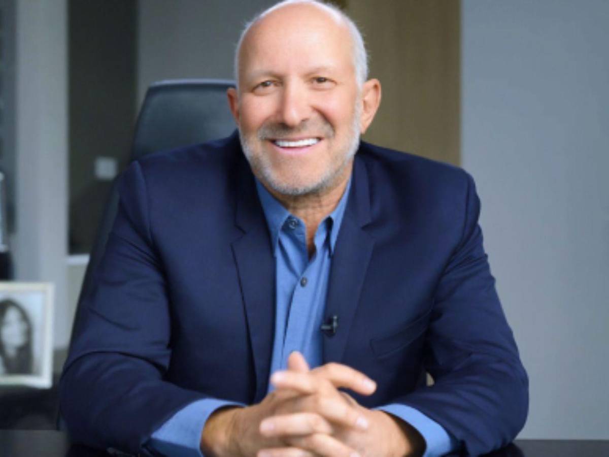 Presidentes y multimillonarios, las personas más poderosas mencionadas en expedientes de Epstein