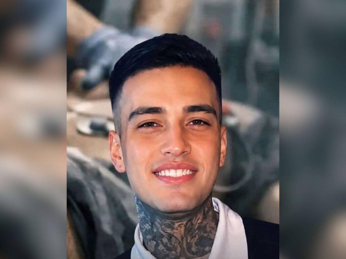 Juan Felipe Palacio, se hizo un tatuaje que cubría toda su pierna y murió tras grave infección