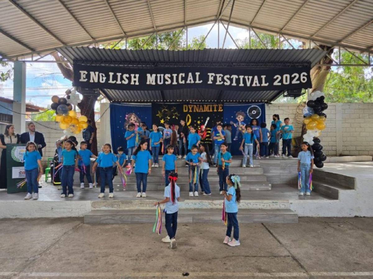 Canciones y creatividad: Escuela Roberto Sosa celebra su Festival Musical en Inglés 2026