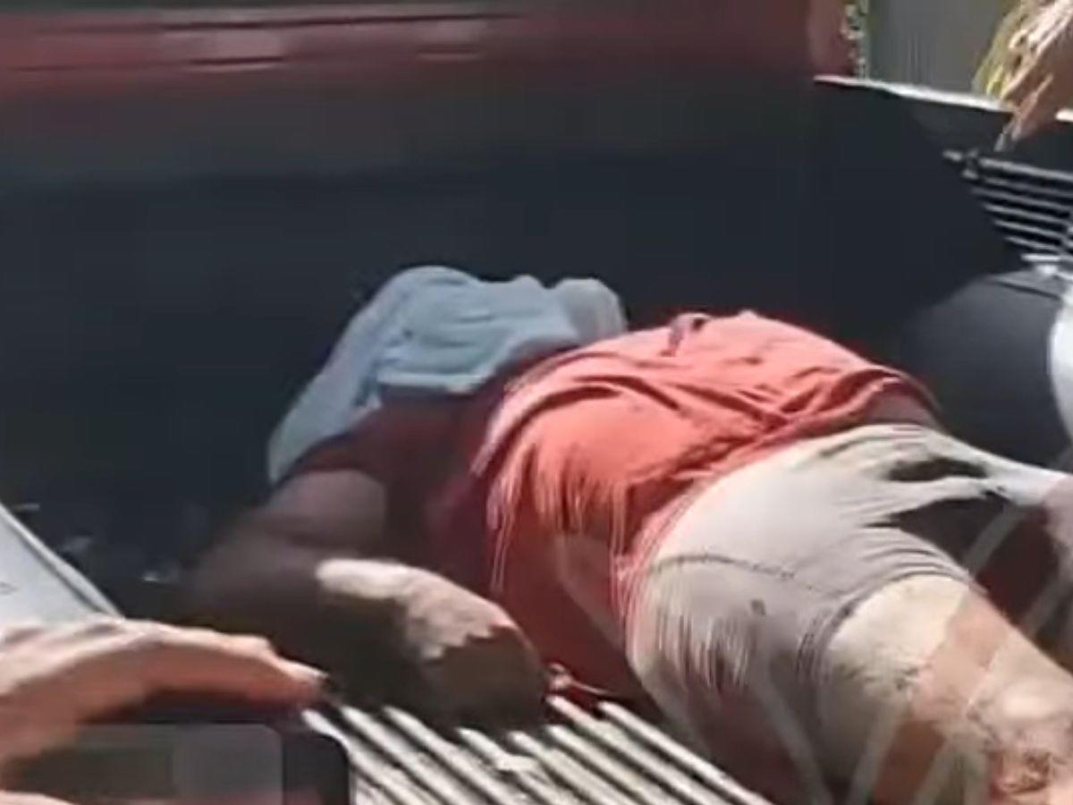Hombres vestidos de policías lo sacaron de su casa: Alex Rodas, fue acribillado con nueve balazos Hombres vestidos de policías lo sacaron de su casa: Alex Rodas, fue acribillado con nueve balazos