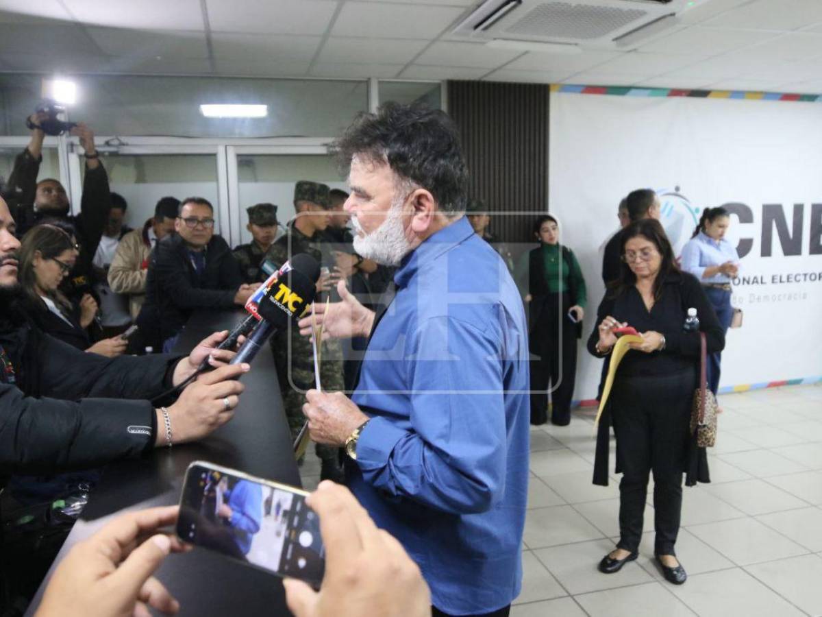 Entre insultos, así fue la agresión que sufrió Rolando Contreras por simpatizantes de Libre