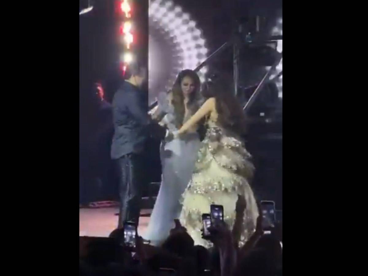 J Balvin, Belinda y una cartera Hermès: así fue la millonaria fiesta de XV años  de 'Mafer' en Tabasco