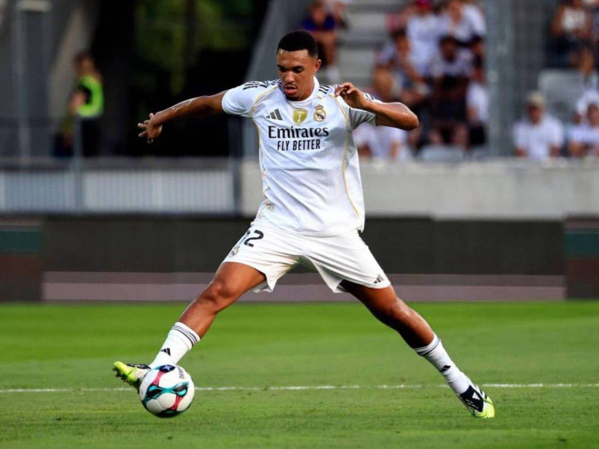 Barcelona tiembla: La poderosa alineación del Real Madrid para debutar en LaLiga de España