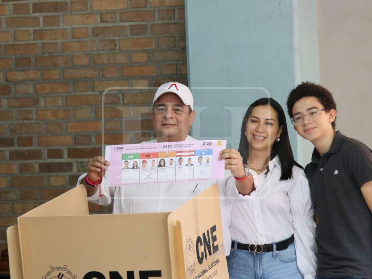 ¿Qué personajes han llegado a votar en estas elecciones generales 2025?