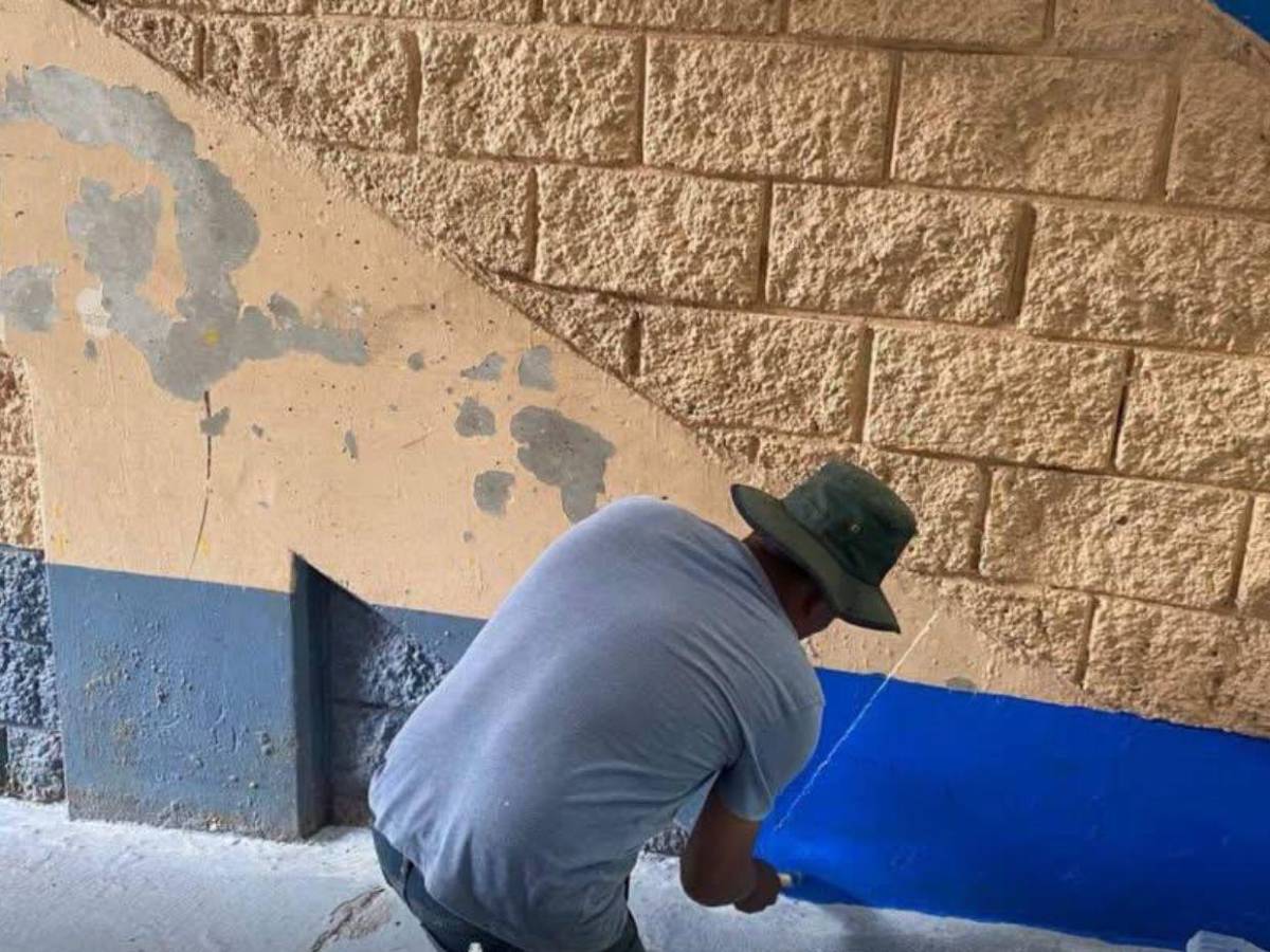 Avanzan trabajos en la Villa Olímpica: realizan mantenimiento, bacheo y pintura