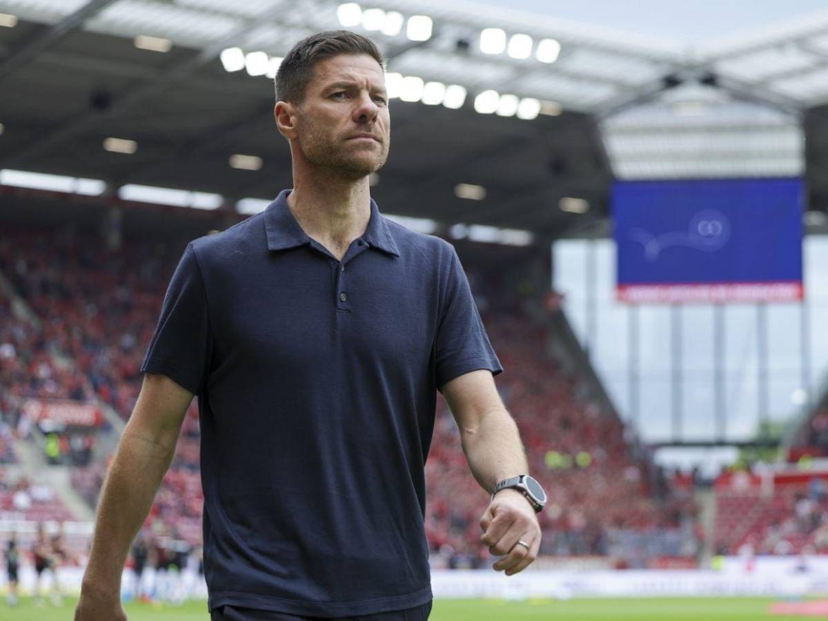 Primera alta de Arbeloa, ofertan por Roony, nuevo club para Xabi y el regreso de Kanté