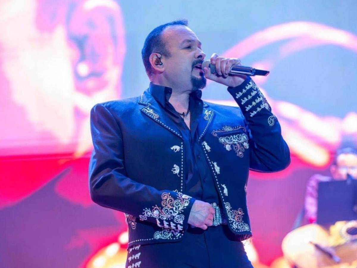 Pepe Aguilar asegura que tiene una carrera limpia y que los números no mienten