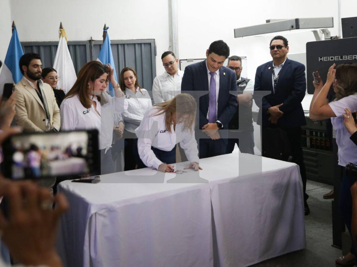 Así fue la impresión de la primera papeleta electoral para las elecciones generales de 2025