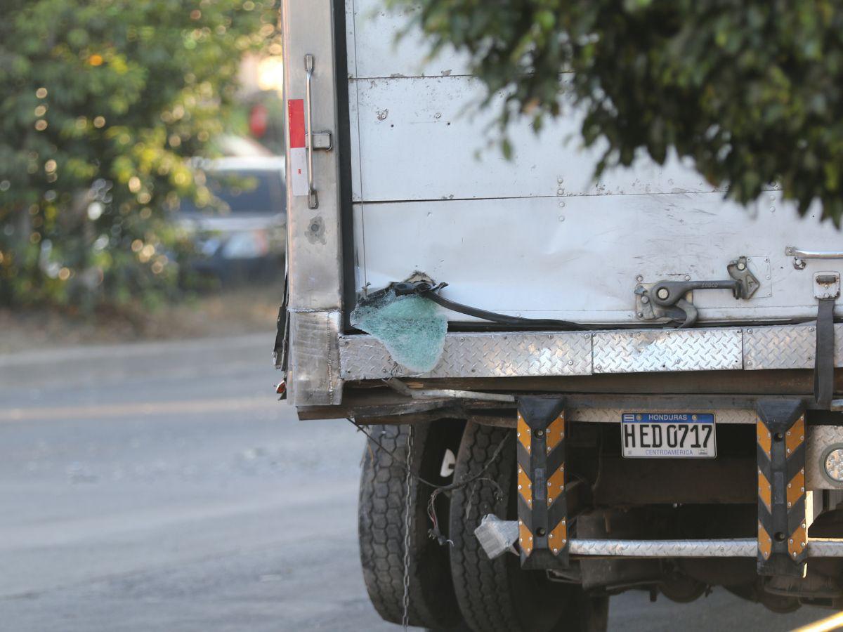 Con licencia suspendida y a más de 100 km/h: accidente que dejó un muerto en el anillo periférico