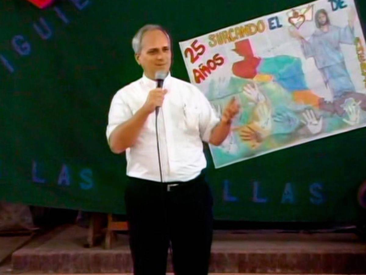 Cornelio López, el comunicador que entrevistó al papa León XIV en su visita a Honduras