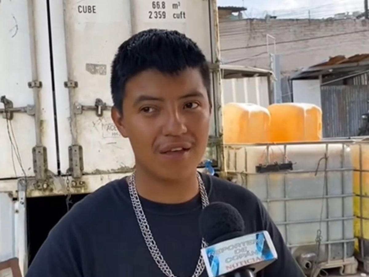 No lo quiero: Joven rechaza L20,000 que le dio Isis Cuéllar para carwash