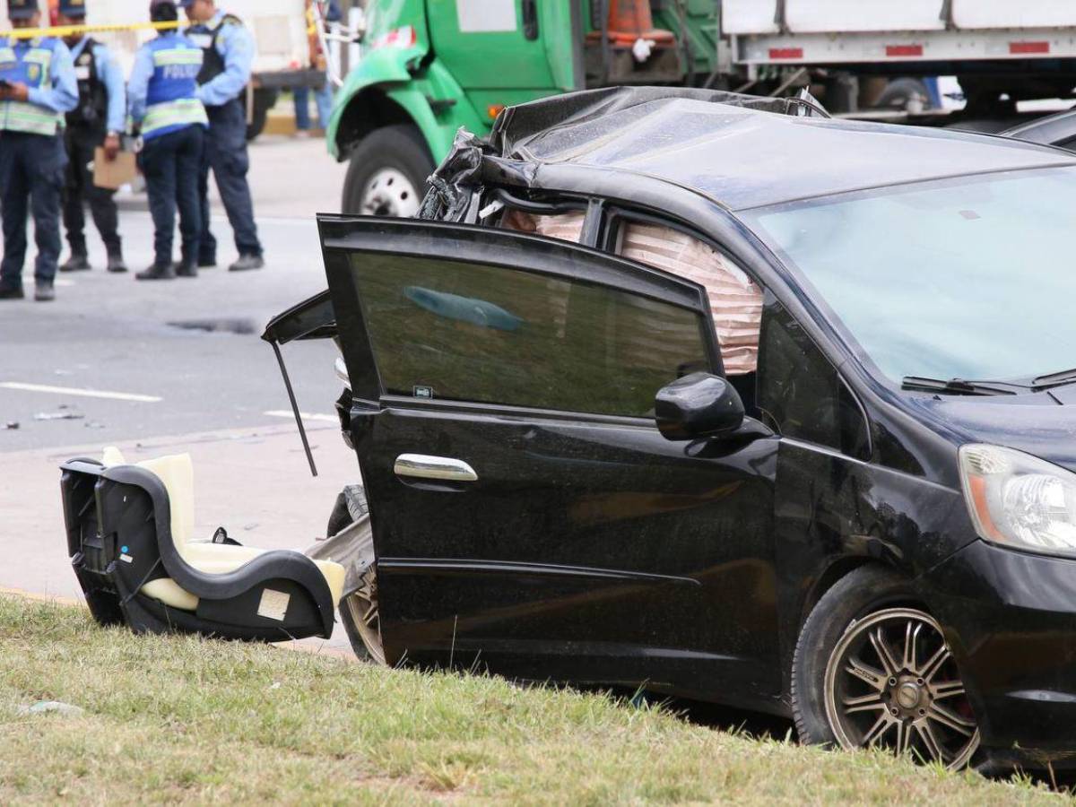 Las impactantes imágenes del brutal accidente en la CA-5 que dejó una mujer muerta