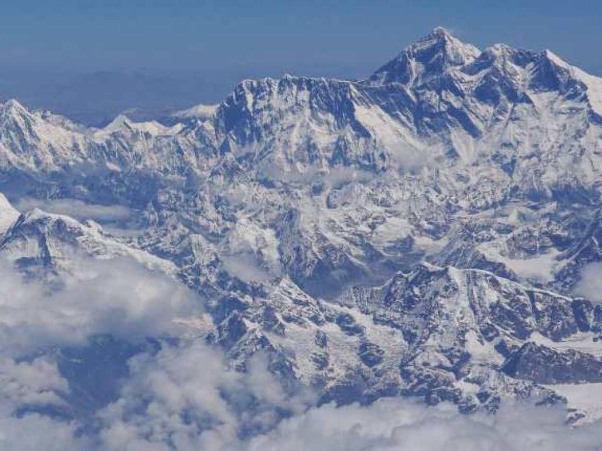 El mayor glaciar del Everest se derrite rápidamente