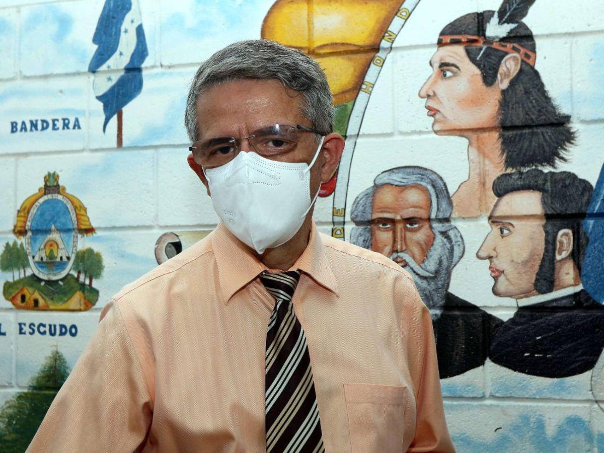 ¿Quiénes son los funcionarios del PSH criticados por Nasralla tras polémica fotografía?