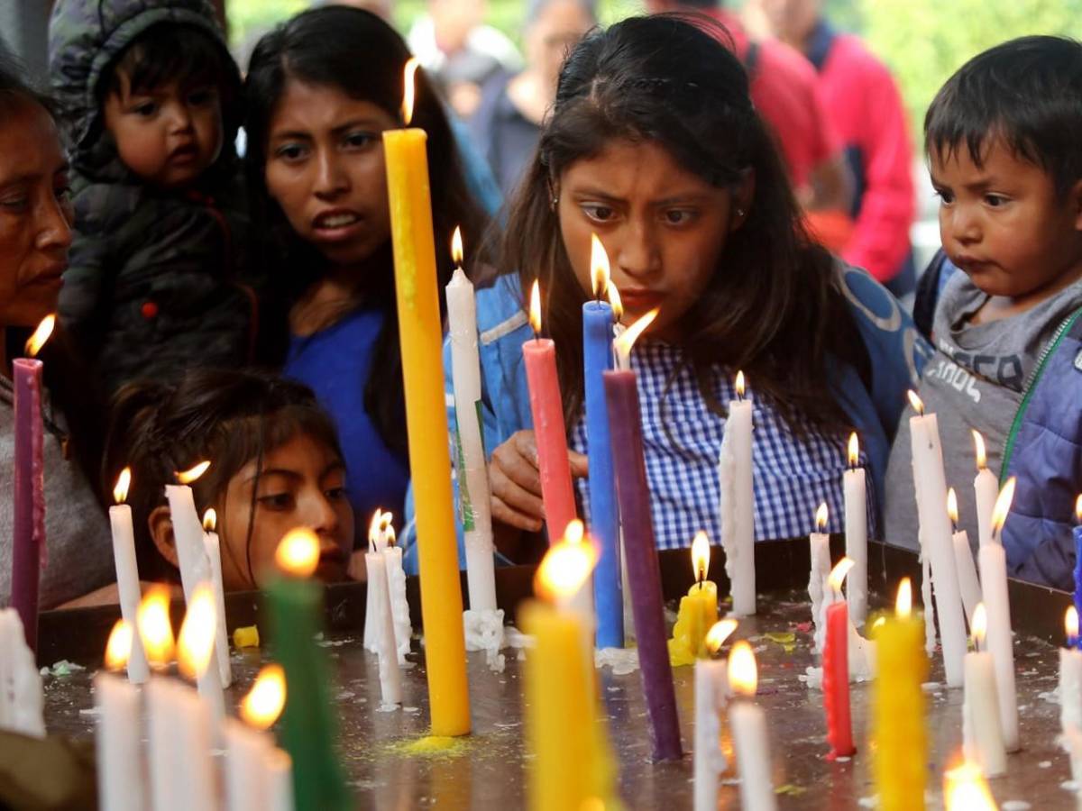 La fe brilla en los ojos de fieles que se congregan por la Virgen de Suyapa