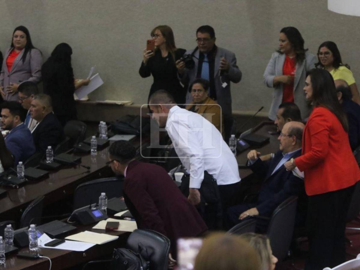Diputado de Libre que ocupaba un corazón artificial regresa al Congreso y revela cuánto gastó