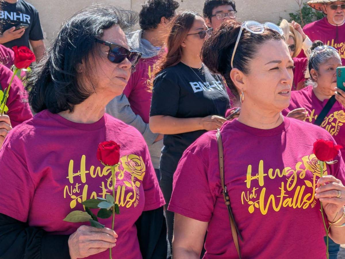 Día de la Madre en la frontera: sin abrazos pero con resistencia en Ciudad Juárez y El Paso