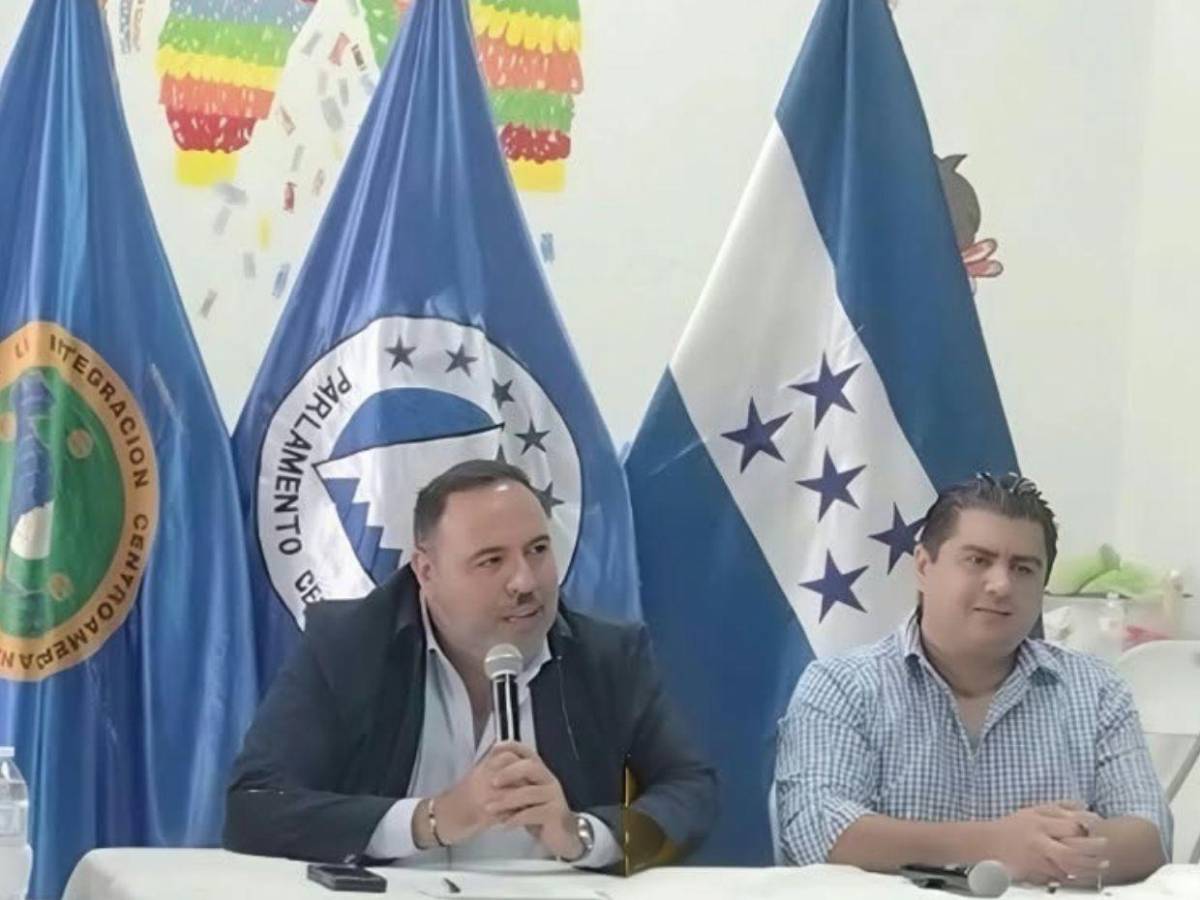 ¿Quiénes son los políticos de Honduras en el Parlacen y cuánto ganan?