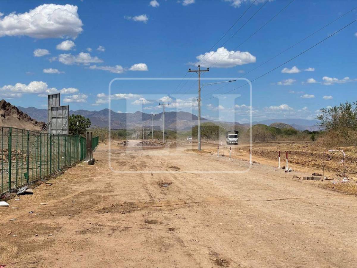 Así luce actualmente el hospital que se construye en Choluteca con personal chino