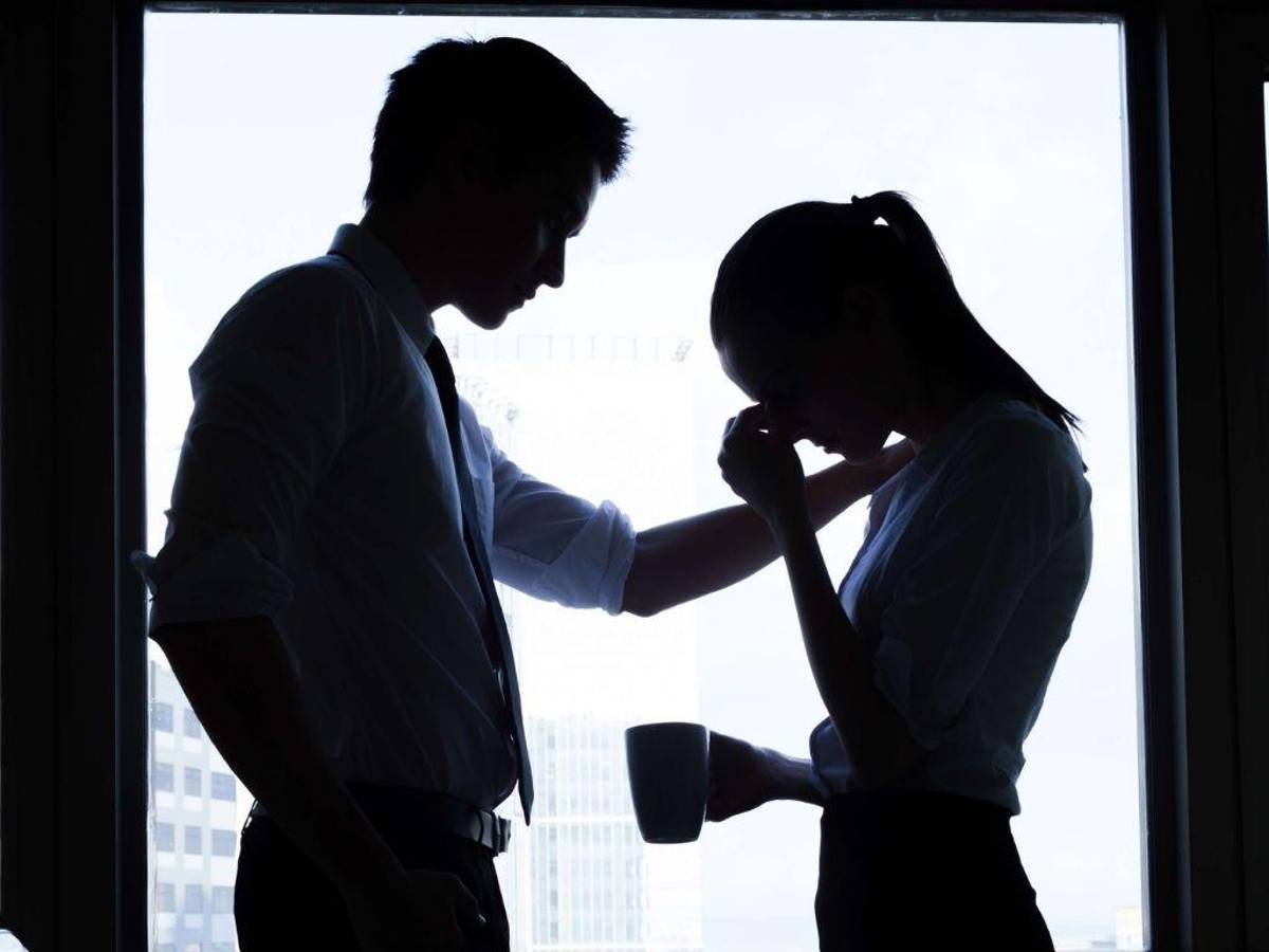 La indisponibilidad emocional no tiene que ser permanente, sin embargo, es un problema complejo y algunas causas subyacentes pueden ser más difíciles de superar que otras.