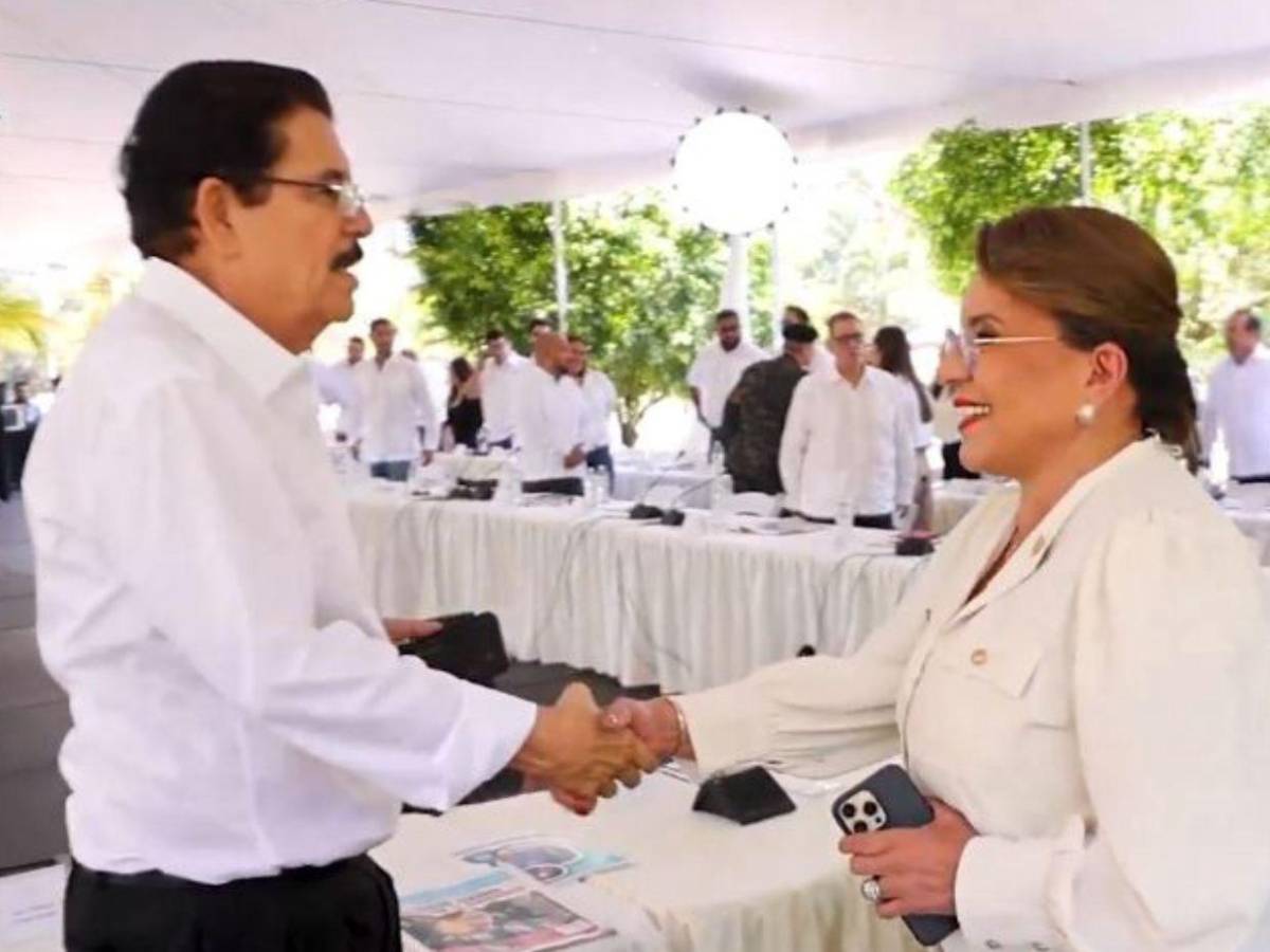 50 años de casados entre 'Mel' Zelaya y Xiomara Castro: así se enamoró ella y dónde le pidieron su mano