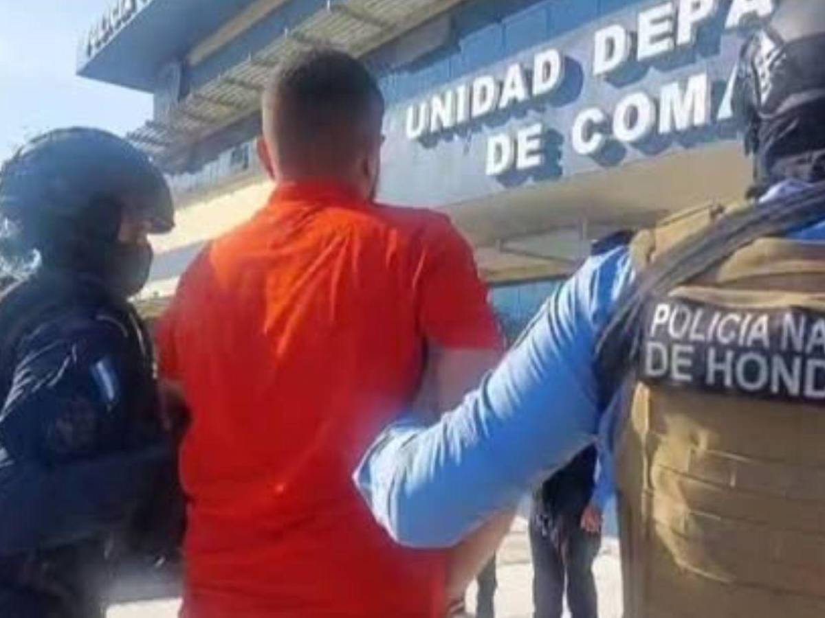 Mario Fúnez, exmilitar que habría robado carro que vendía la pareja de ingenieros