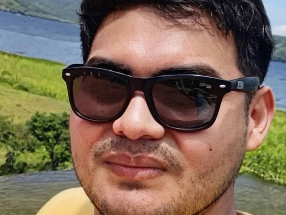 Iba a graduarse en un mes: Christian Mendoza, estudiante de Periodismo que murió tras accidentarse
