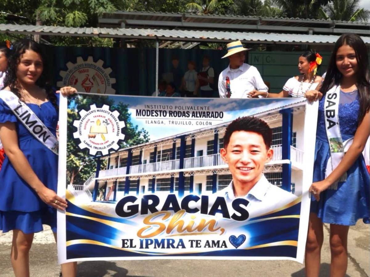 “Pasó algo que no esperábamos”: ¿Por qué le pidieron a Shin Fujiyama salir del estadio en los desfiles?