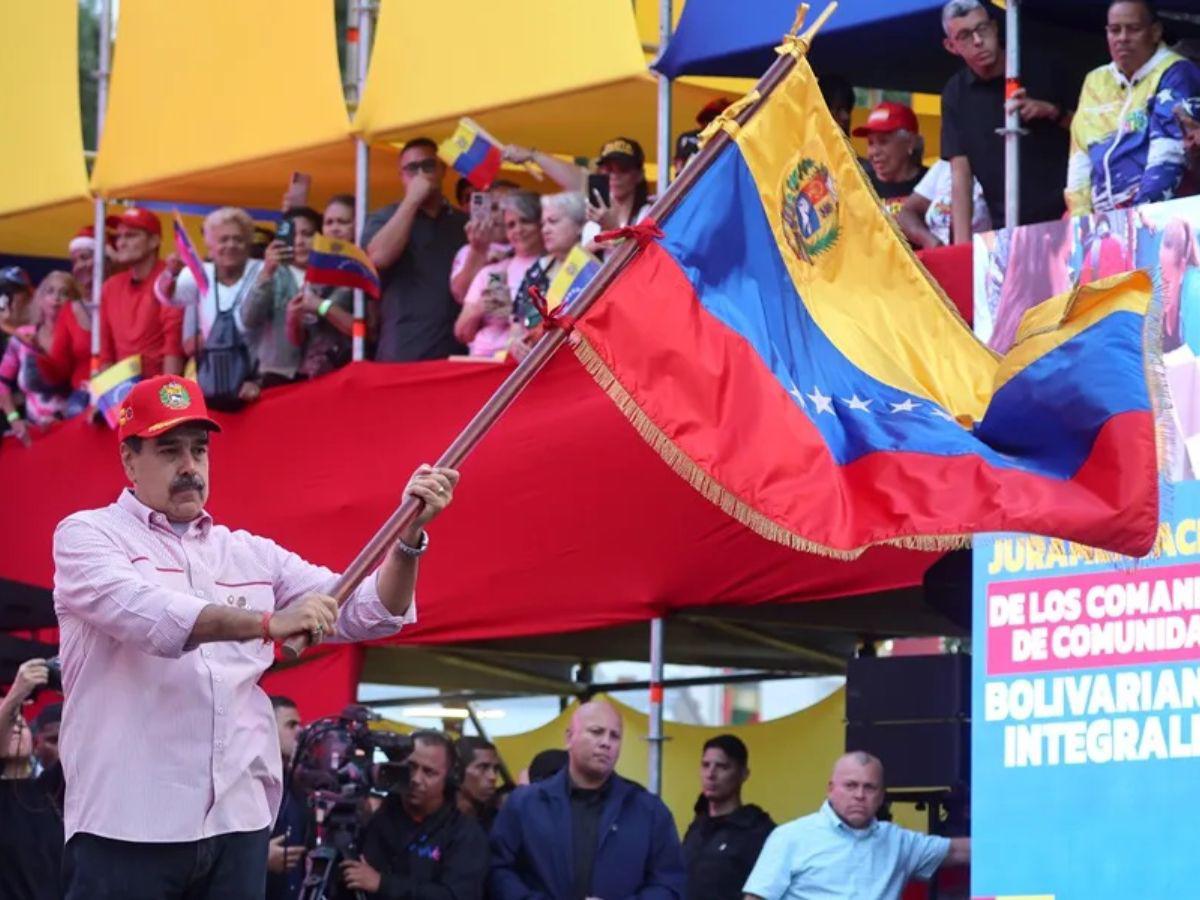 Así fue cómo Nicolás Maduro facilitó el narcotráfico desde Venezuela hacia EE UU, según acusación