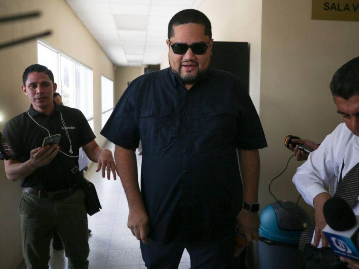 ¿Dónde está Luis Redondo tras no presentarse a declarar en caso Sedesol?