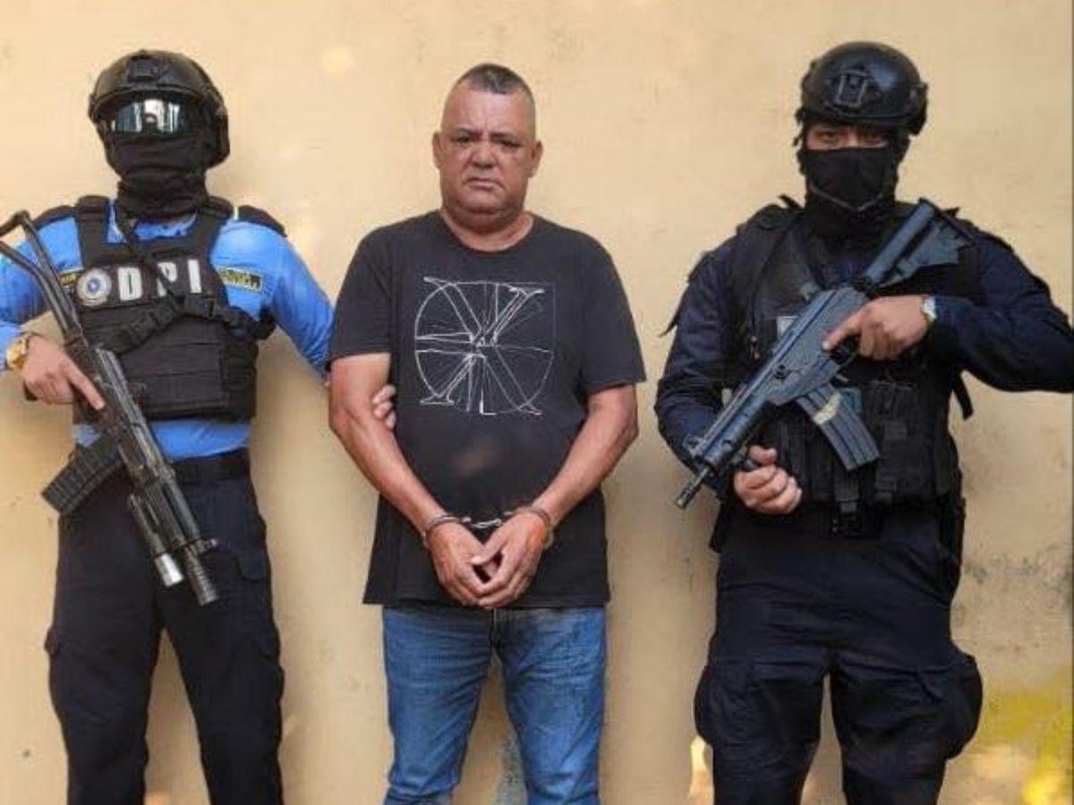 ¿Quién es Adán Fúnez, el exalcalde acusado del asesinato del ambientalista Juan López?
