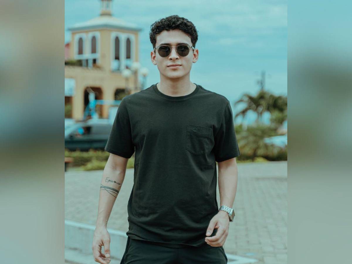 Vinett Palacio, el joven que compartió cinco años de amor con Sheynnis Palacios Vinett Palacio, el joven que compartió cinco años de amor con Sheynnis Palacios