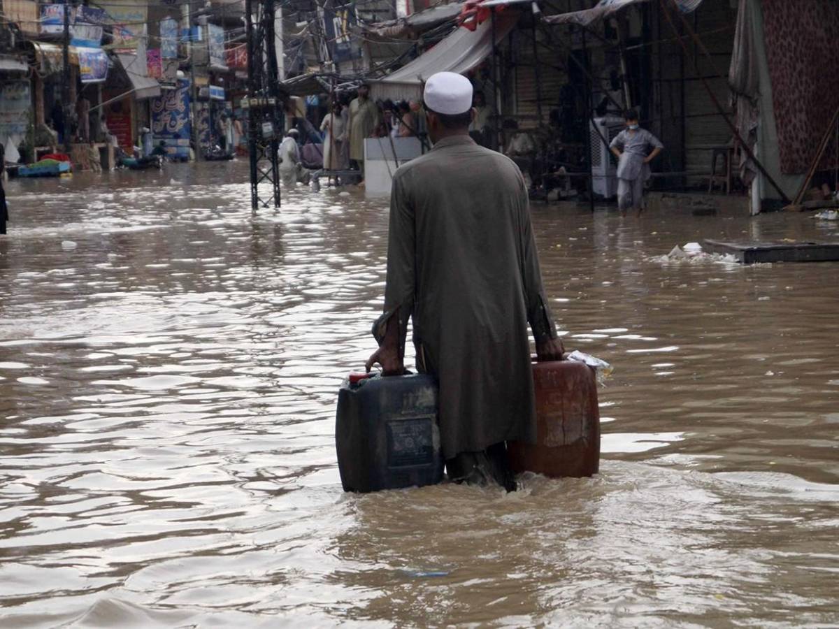 Desviaron dos ríos: Pakistán sacrifica 51 aldeas para salvar a ciudad de una superinundación