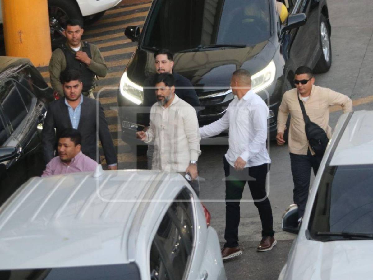 Así salió Johel Zelaya tras maratónica comparecencia ante comisión investigadora