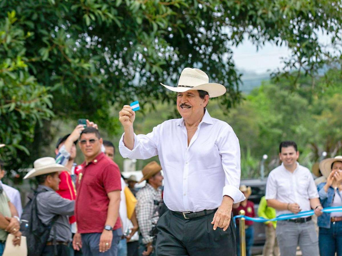 Mel Zelaya revela a qué se dedican con Xiomara Castro tras dejar la presidencia de Honduras