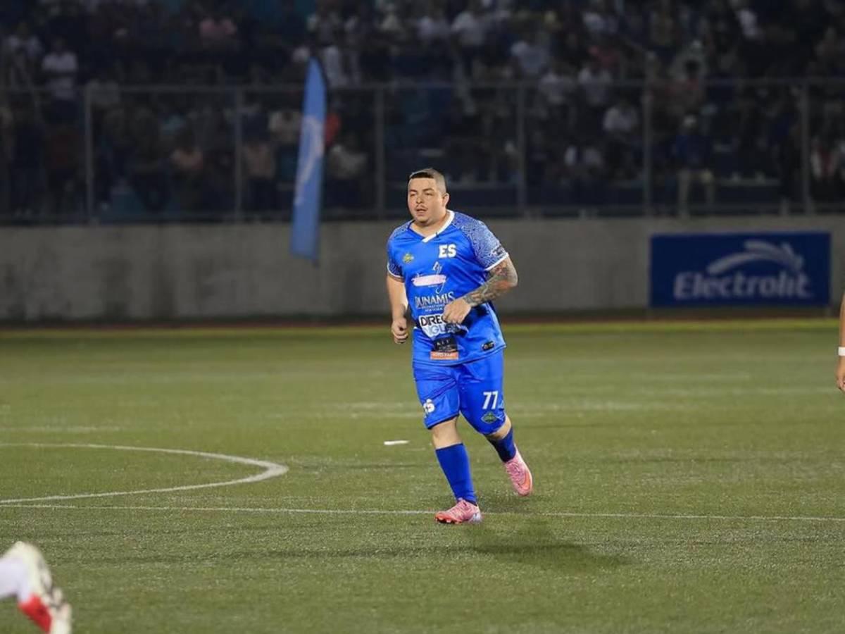 Tiktoker dejaría selección de El Salvador y para unirse a Honduras ¡La respuesta de Surpremo!