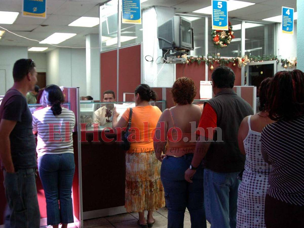 El 56.5% de las cuentas de ahorro en la banca pertenecen a hombres