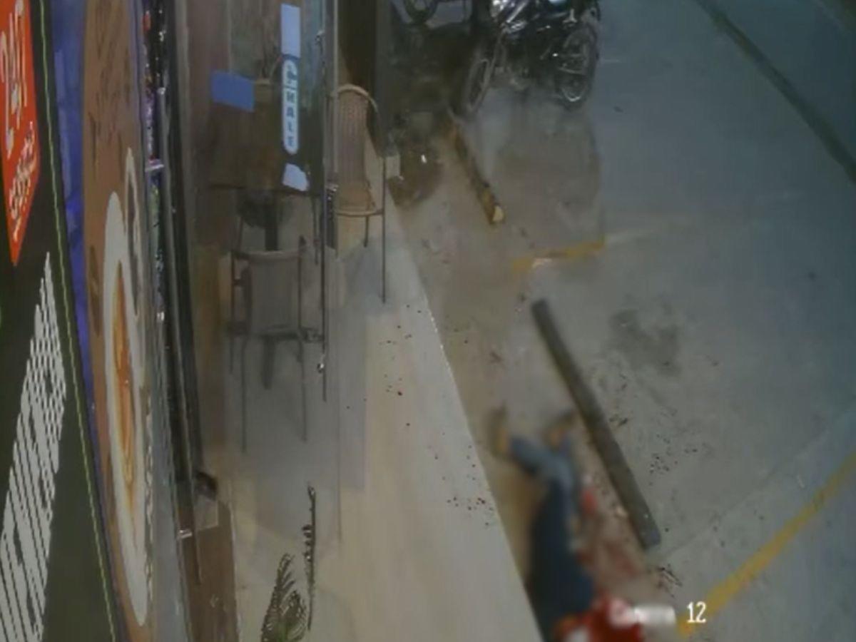 Cámaras captan asesinato a machetazos de un hombre en Colón: lo sacaron con engaños de una tienda