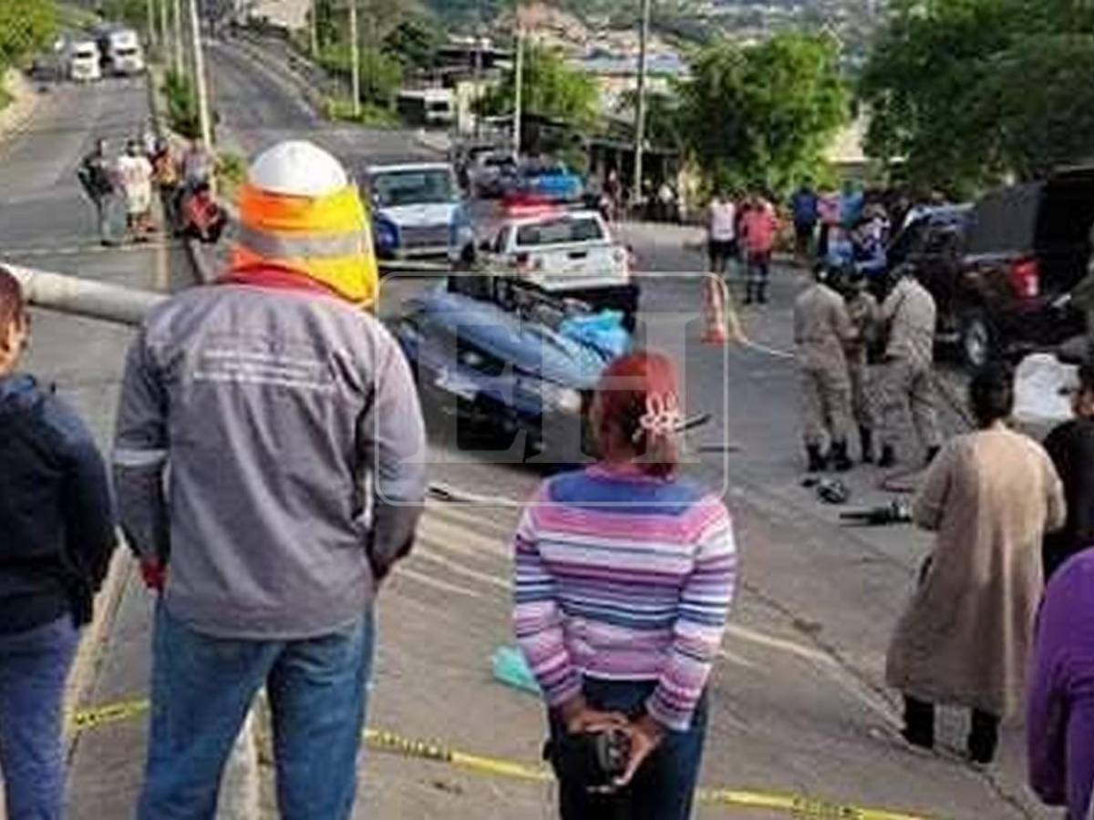 Partió el carro en dos: accidente en anillo periférico donde murió una mujer