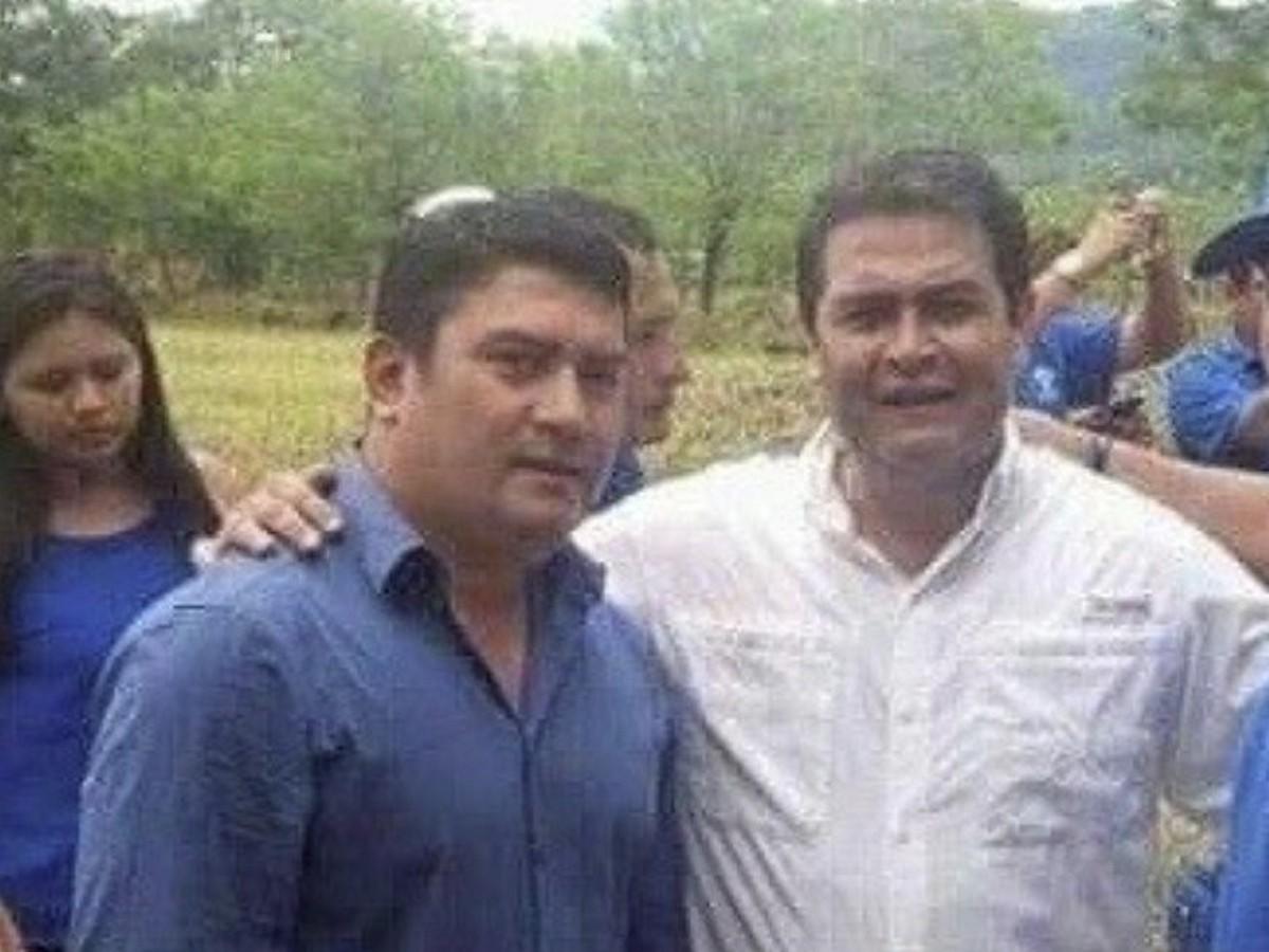Las fotos que presentó la Fiscalía de Juan Orlando Hernández junto a Alexander “Chande” Ardón