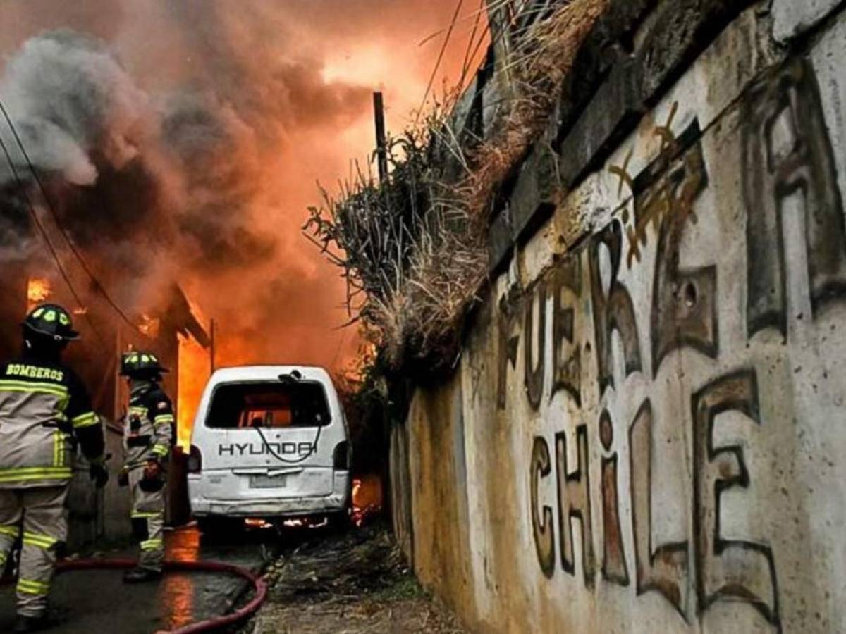 La caótica escena en Chile, que amanece consumida por las llamas