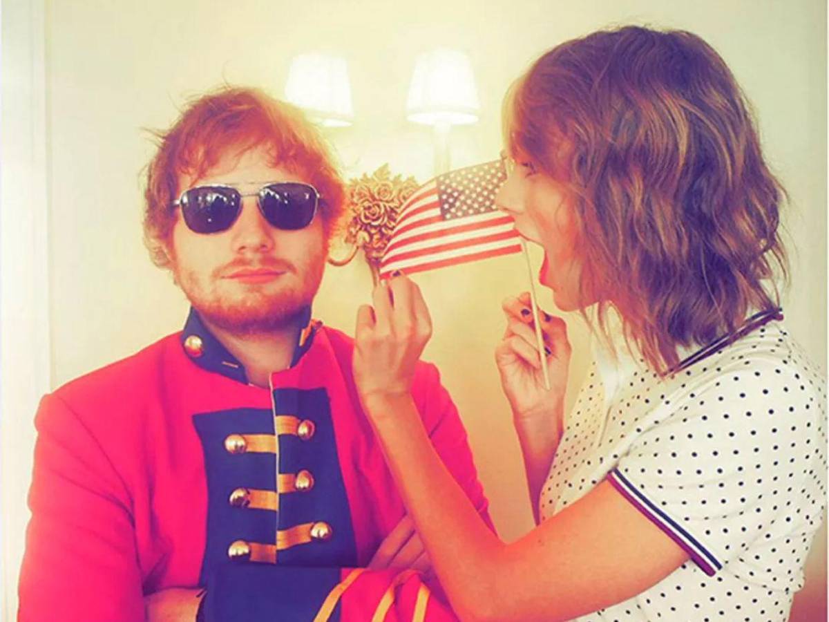 Ed Sheeran revela detalles de sus reuniones con Taylor Swift