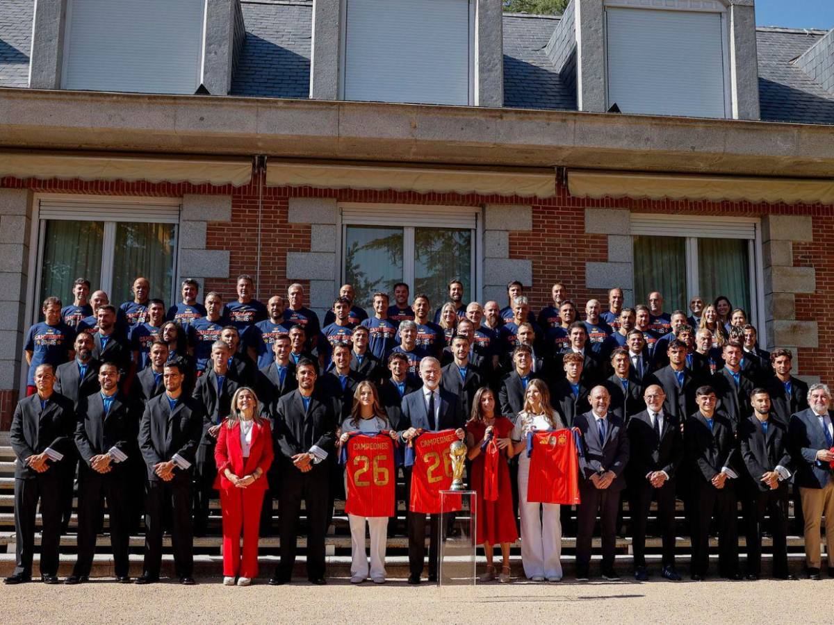 El rey Felipe VI destaca la garra y aguante de España en la conquista del Mundial